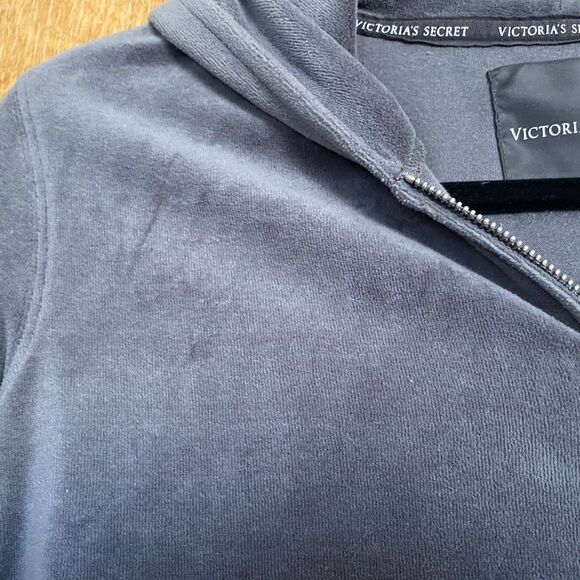 Victoria’s Secret y2k gray bedazzled velvet velour zip up - Picture 6 of 6